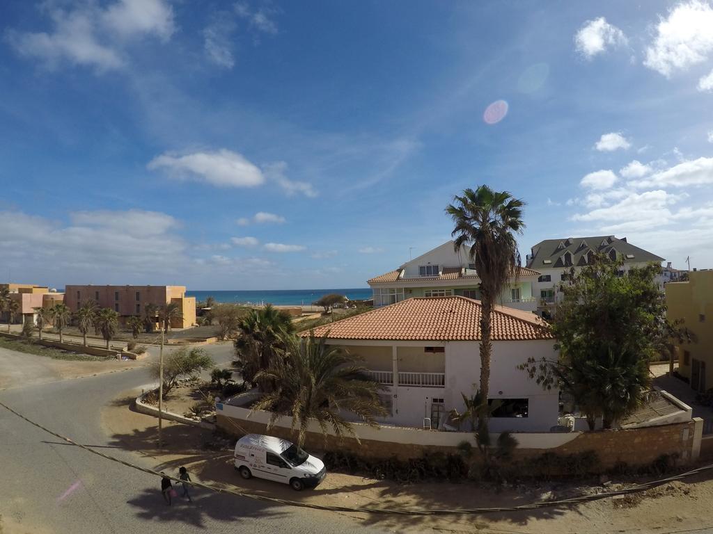 Surf House Cabo Verde Santa Maria Buitenkant foto